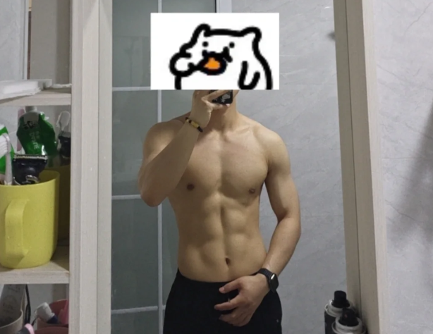 健身房私教聊天曝光_健身房找男私教_健身房男私教的对象