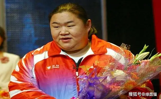 奥运举重女子冠军前年是谁_奥运女子举重04年前冠军_举重女子奥运会冠军